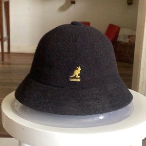 Bermuda Casual by kangol (Medium)